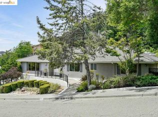 6201 Fairlane Dr, Oakland, CA 94611