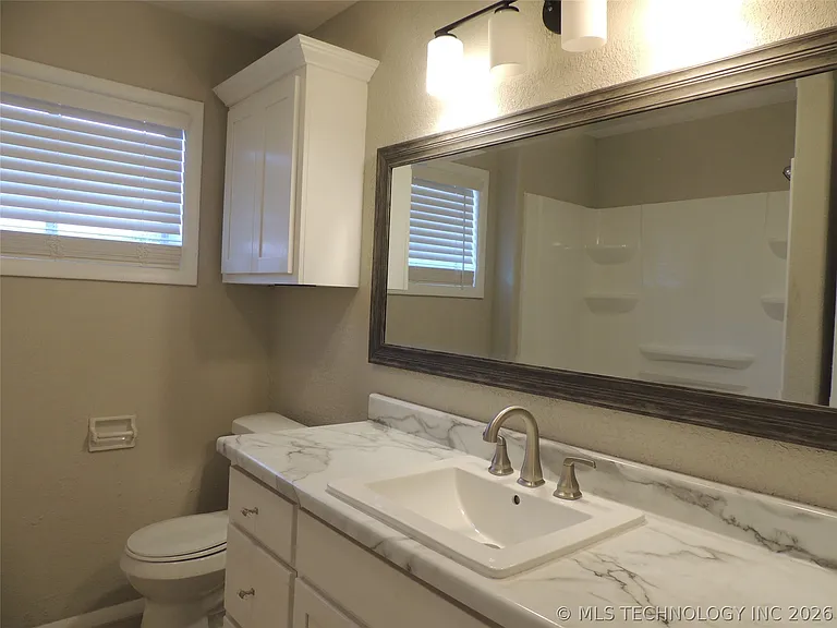 6552 E 27th Pl — Photo 16