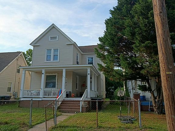 2nd image of 446 Newport News Ave