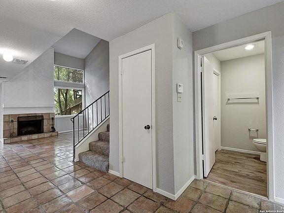 4th image of 12003 Maplerock St