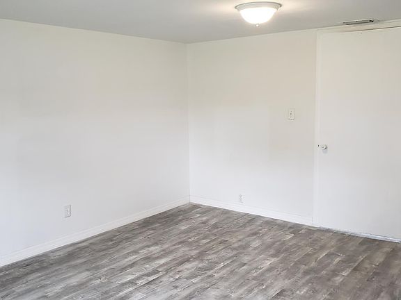 4th image of 545 Julia St