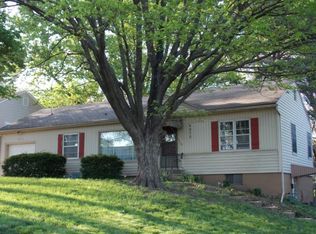 4212 W 55th St, Roeland Park, KS 66205