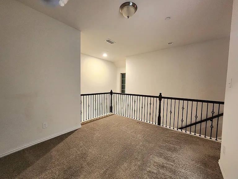 4816 Bridgewater St — Photo 12