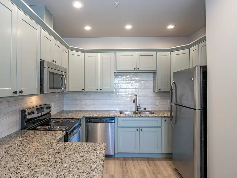 630 N Trafton St — Photo 20