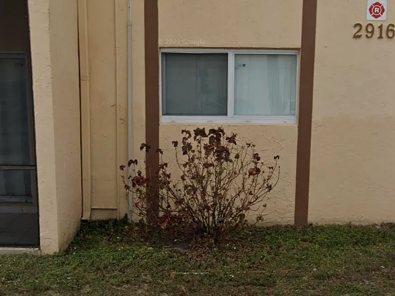 2822 NW 55th Ave #1C — Photo 1