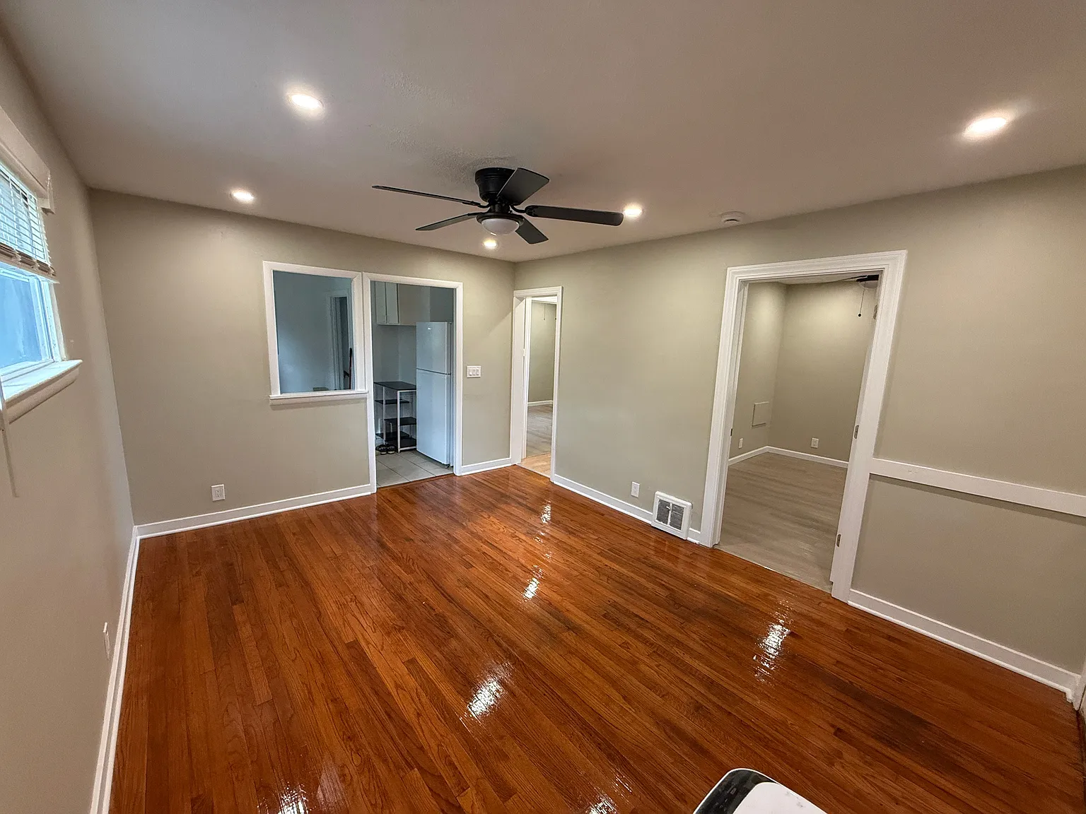 2 bed, 1.0 bath, 650 sqft, $1,100 — Photo 1