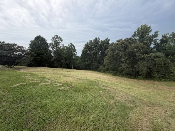 Jonathan Ln, Albany, OH 45710