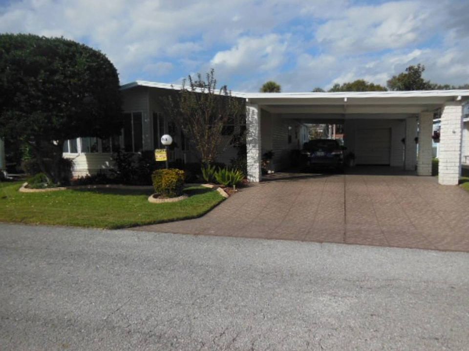 1st image of 4516 Arlington Park Dr