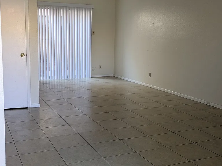 3604 Lafayette Dr NE #1 — Photo 8