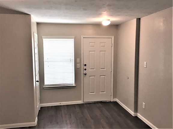 2nd image of 22346 Queenbury Hills Dr