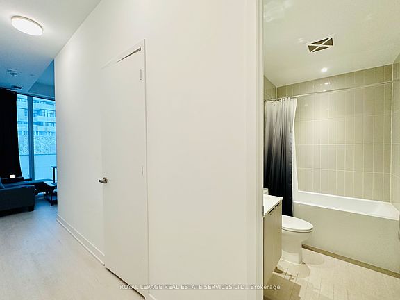 3rd image of 3900 Confederation Pkwy #323
