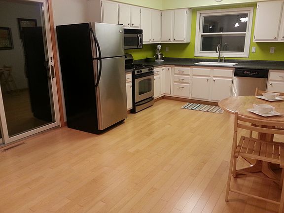 Kitchen & Appliances Included