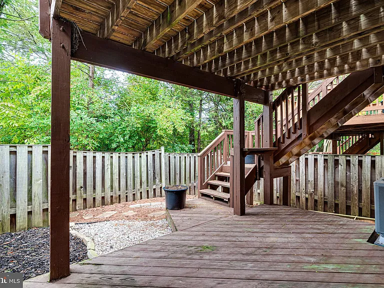 5708 Heritage Crossing Ct — Photo 42