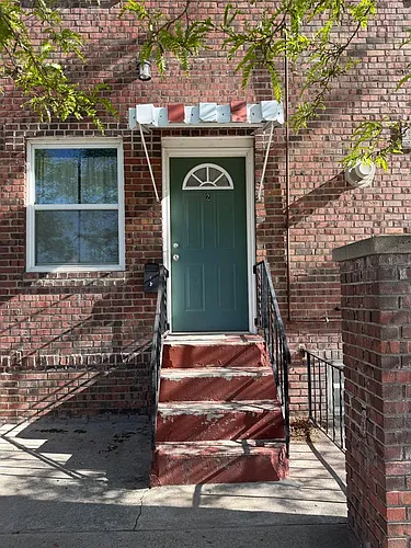 101 E 19th St Photo 1