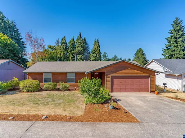 1745 Davis Rd S, Salem, OR 97306