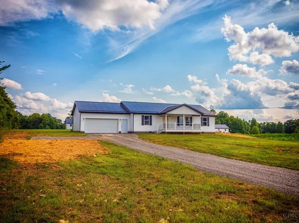 233 Earthwood Ln, West Union, OH 45693