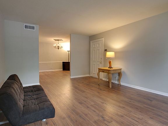 5th image of 1280 Middle Tennessee Blvd APT A1