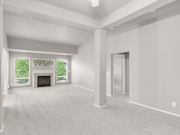 5th image of 2331 NE 10th Ave