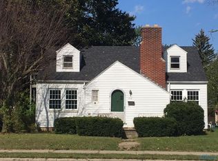 618 E 2nd St, Defiance, OH 43512