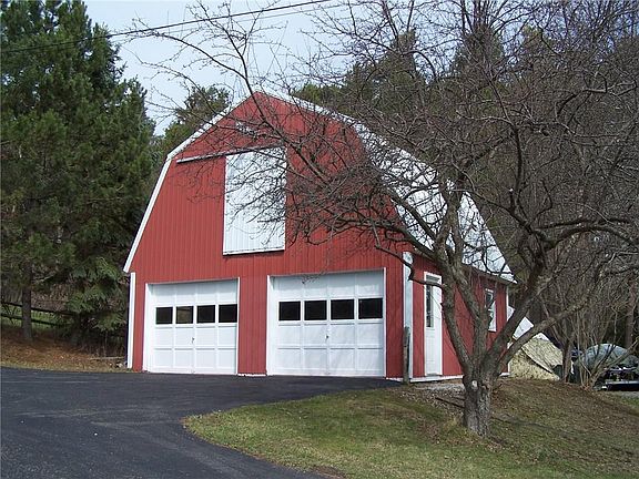 5th image of 4838 E Bluff Dr