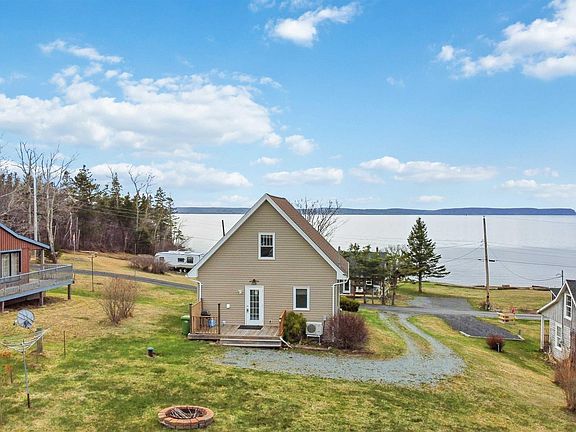 2nd image of 39 Blomidon View Ln