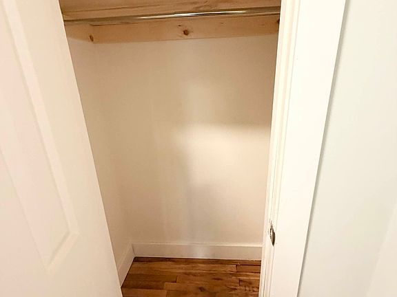 5th image of 2500 Webb Ave APT 1C