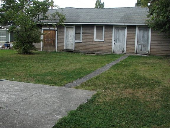 Backyard and storage shed (partial use)
