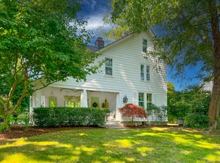 414 Riverside Ave, Westport, CT 06880