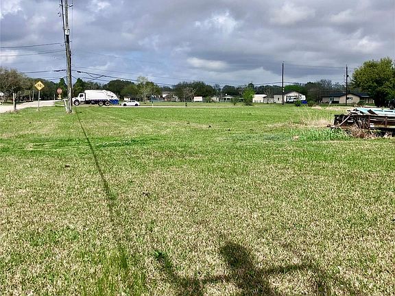 5th image of 11111 Fm 1764 Rd