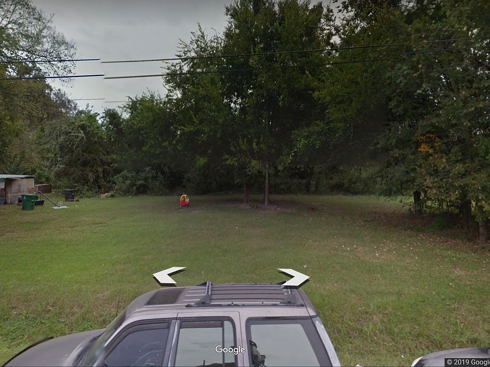 Great lot for future home