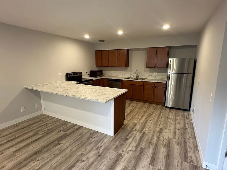 Parks Edge Apartments — Photo 15