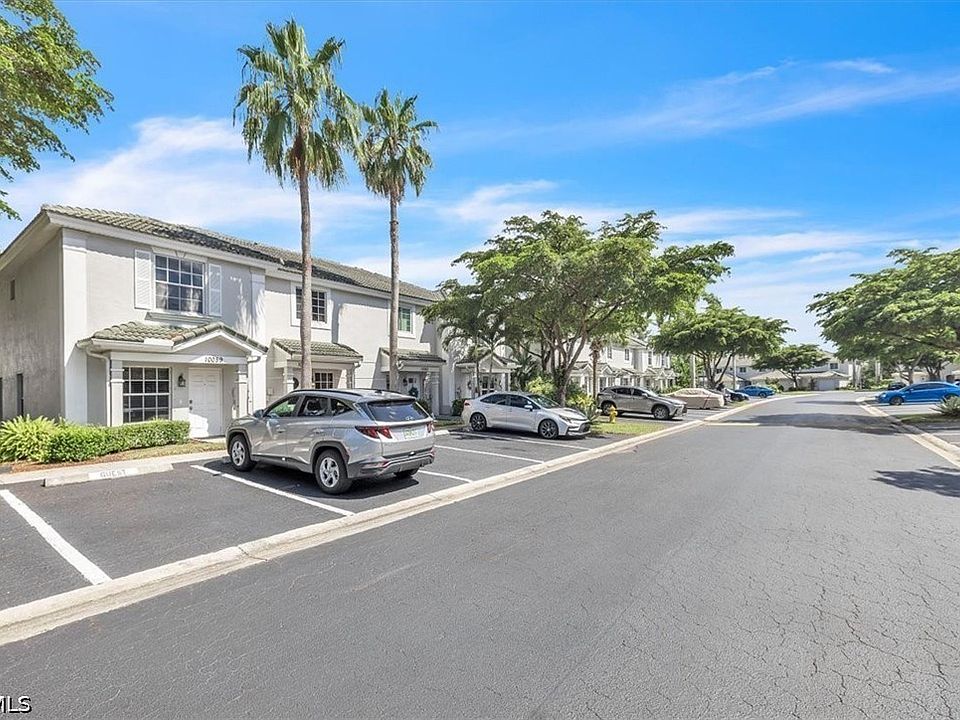 1st image of 10059 Lone Cypress St