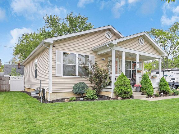 3rd image of 1226 John G McCoy Cir