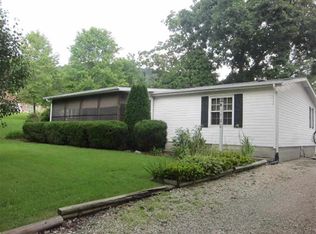 1790 County Road 32, Chesapeake, OH 45619