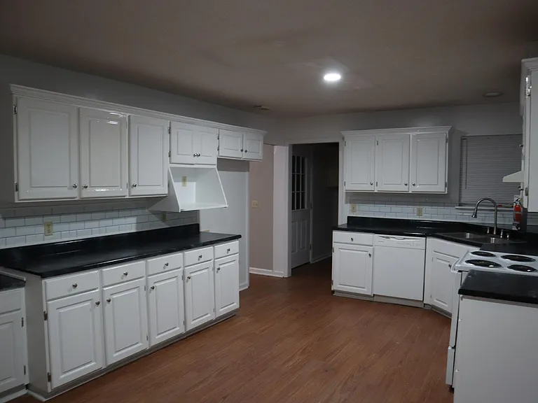 314 Zetterower Rd — Photo 11