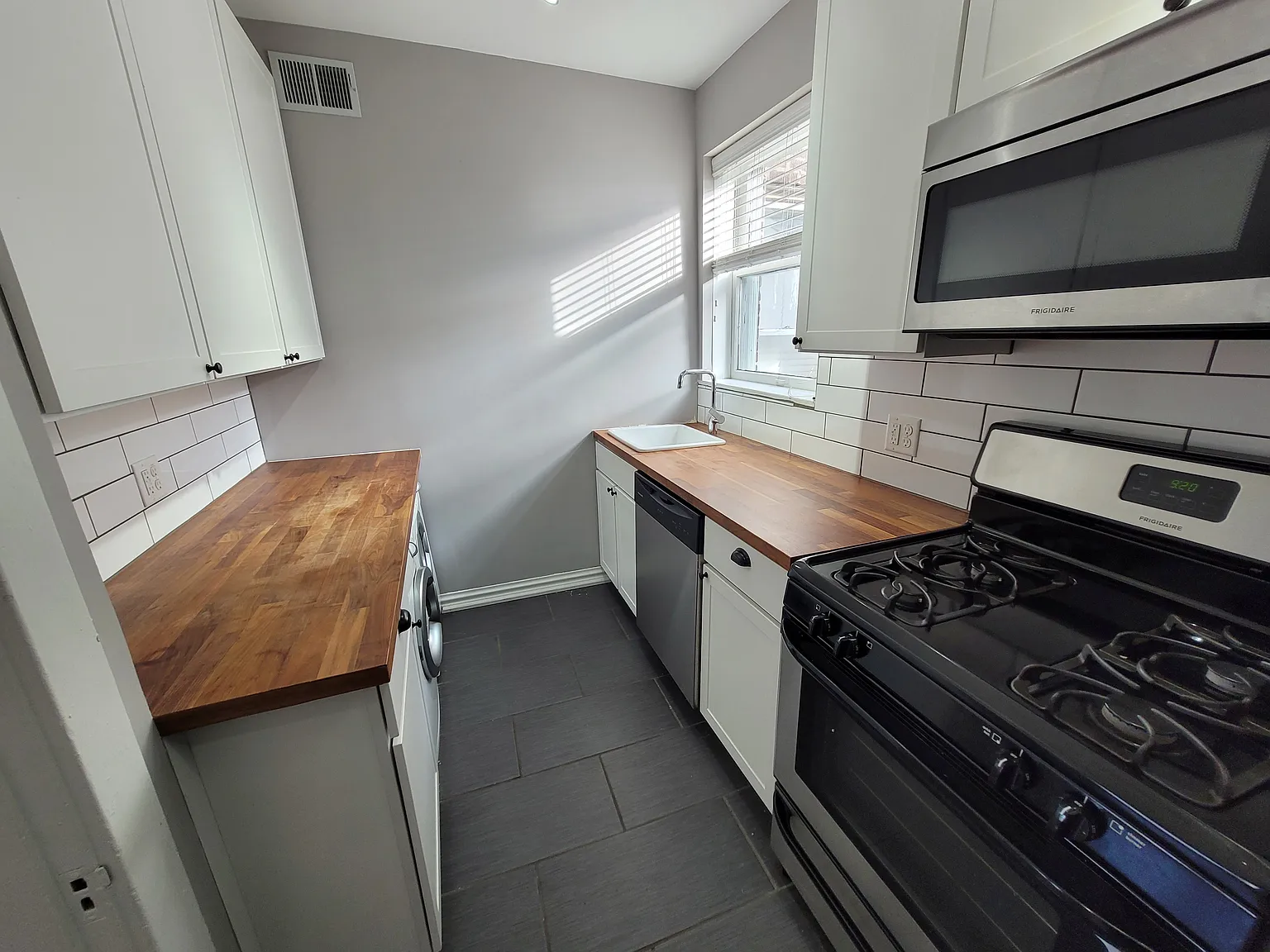 Magnolia Heights — Photo 4