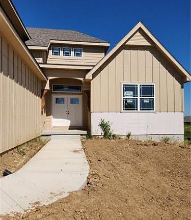 2nd image of 4351 Aspen Dr