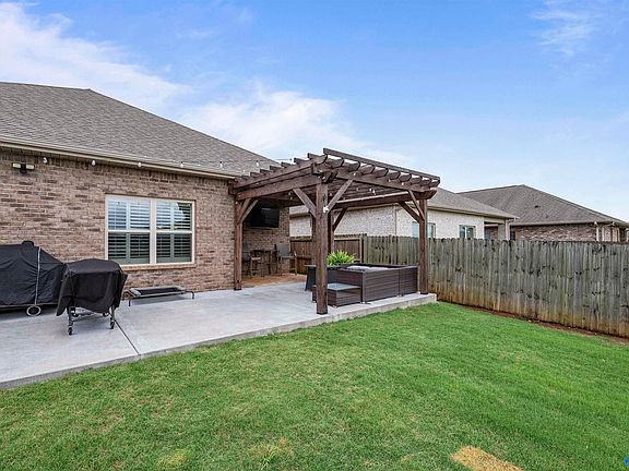 2nd image of 14697 Norfleet Dr