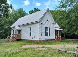 1265 Gills Point Rd, Tignall, GA 30668