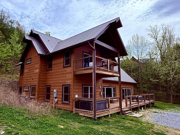 2nd image of 4228 Wears Valley Rd #51