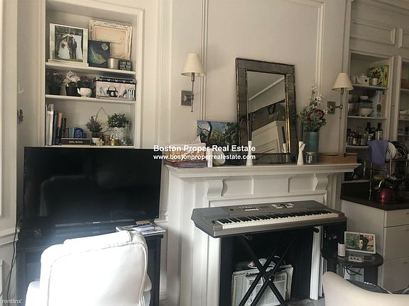 323 Beacon St. #5 Boston - Back Bay Unit Photo 5