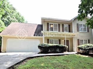 6735 Crossview Dr, Cumming, GA 30041