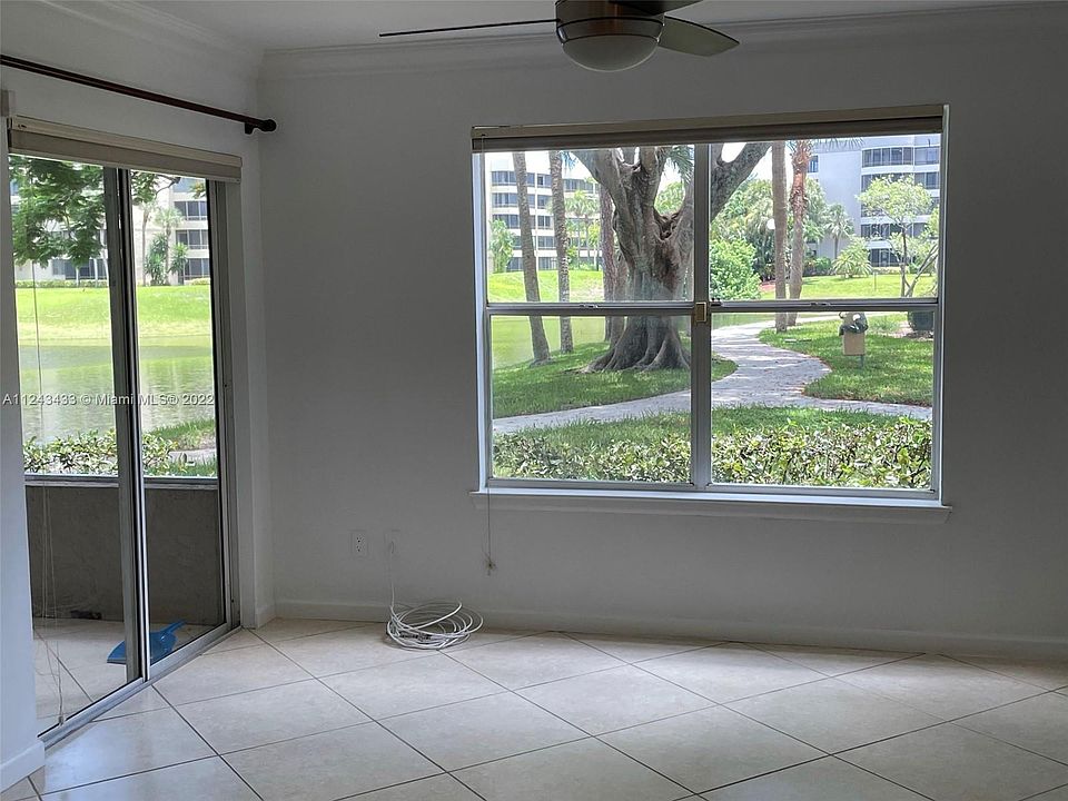 lLiving Room