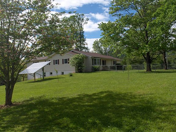 2nd image of 1671 Parkview Dr