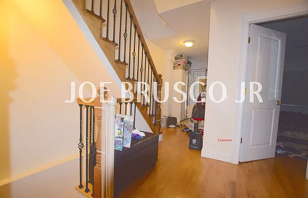 Rented by City Stop Realty | media 44