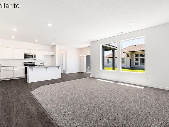 3rd image of 210 Packer St