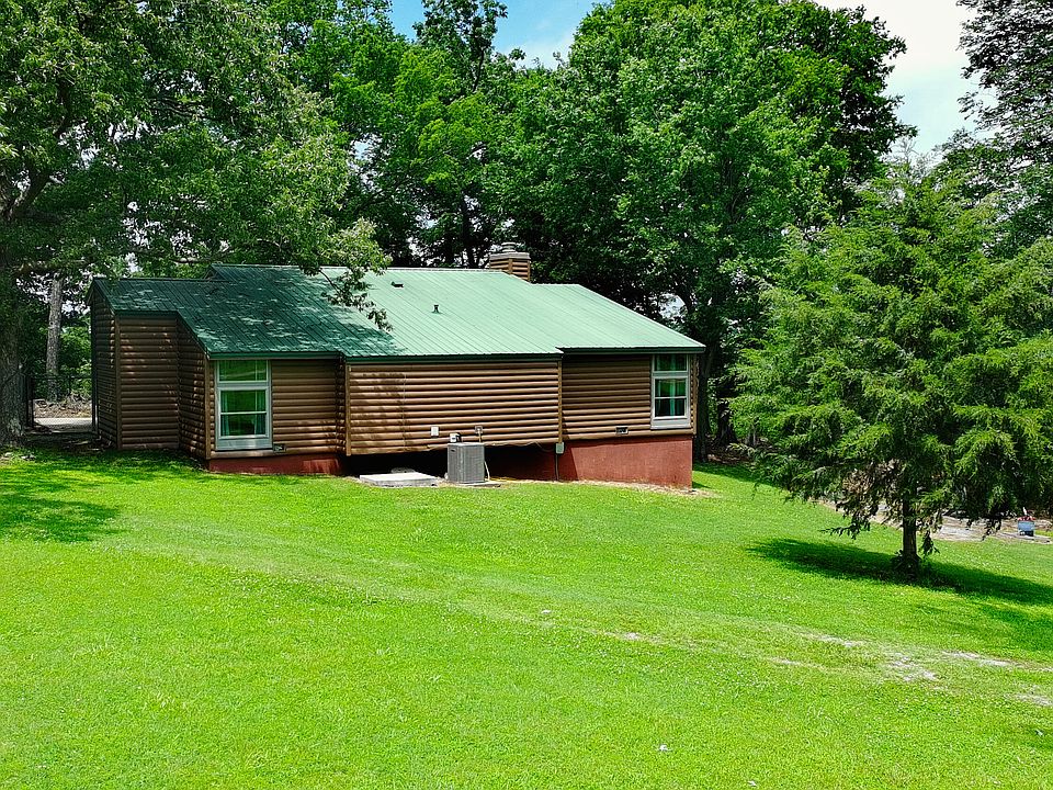 1st image of 526 Murray Ln