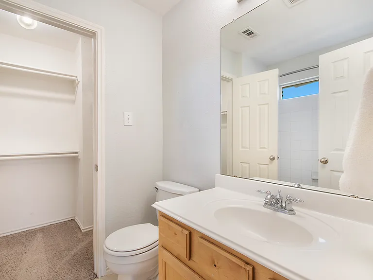 8172 Peacock Ln — Photo 32