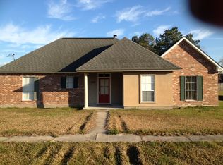 3409 Holly St, Ave, LA 70791