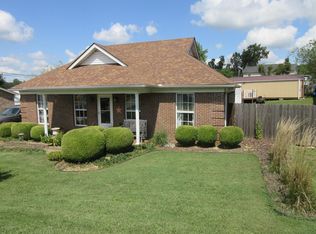 106 Watts Ct, Bardstown, KY 40004